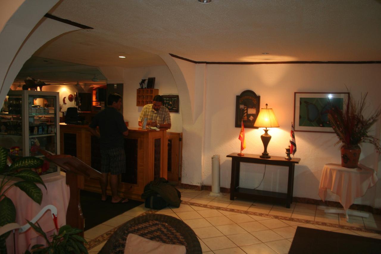 Y Restaurante Costa Del Sol 3*